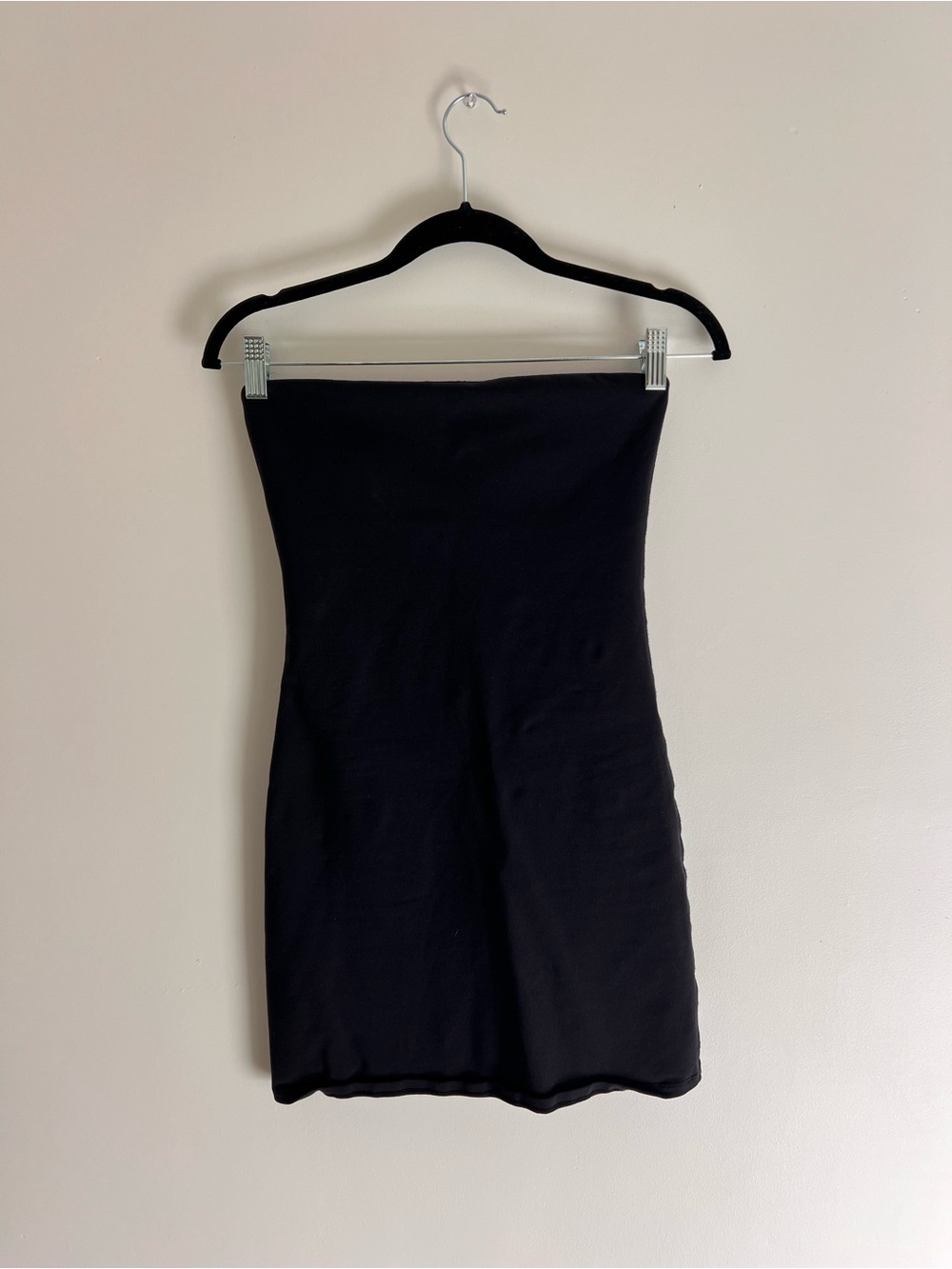 ALO Yoga Black Strapless Bodycon Dress